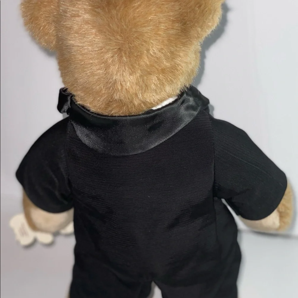 GUND 1990 JUST VINTAGE BEGUND 2250 &2251 WEDDING BRIDE & GROOM TEDDY BEAR